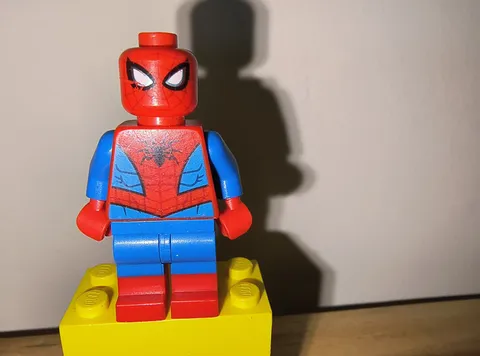Lego Spider-Man Minifigure Free Shipping W/ Combined Shipping!