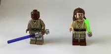 Lot Of 2 Lego Star Wars Minifigures Depicting Kelleran Beq And Qui-Gon Jinn.