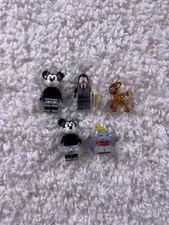 LEGO 43230 Disney Minifigure Lot 5 Mickey Minnie Dumbo Bambi Walt Disney