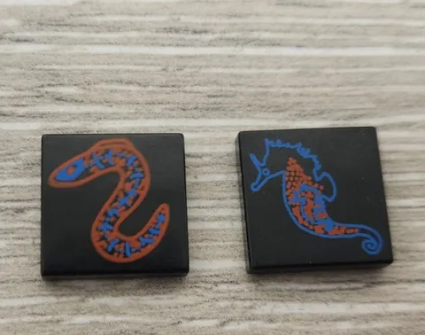 Lego 3068px11 3068px12 Black Tile 2x2 Blue and Red Seahorse Eel Pattern Lot