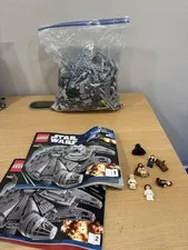 LEGO Star Wars Millennium Falcon 7965 Nearly Complete w/ Minifigs & Manuals