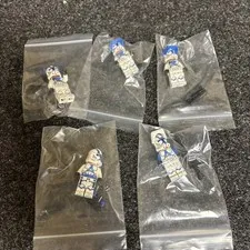 LEGO Star Wars Lot of  5 STAR WARS MINIFIGURES CLONE TROOPER