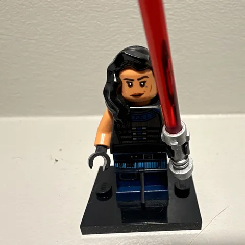 LEGO Minifigure Carasynthia 'Cara' Dune, Star Wars, Excellent Condition!!