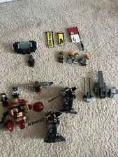 Lego Quake Mech 70632, Rhino Face-OFF 76099, Iron Man vs. Ultron 70629, 76104