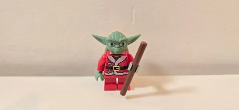 2011 Lego Star Wars Advent Calendar - Santa Yoda sw0358 Minifig - Complete