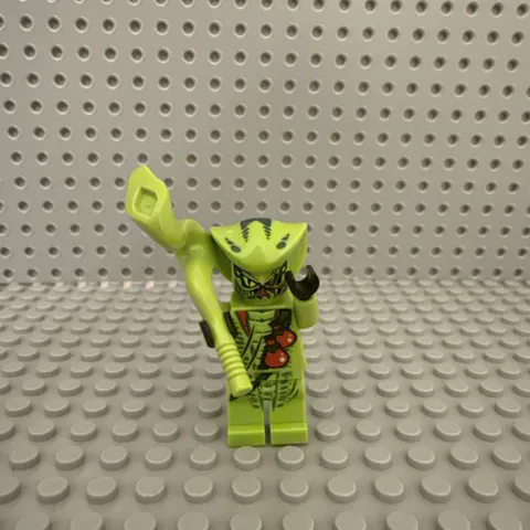 LEGO Ninjago LASHA Rebooted, Serpentine Snake Minifigure njo206 (Set 10722)