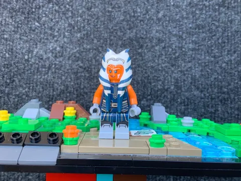 Ahsoka Tano sw1096 Adult Blue Jumpsuit Star Wars Lego READ