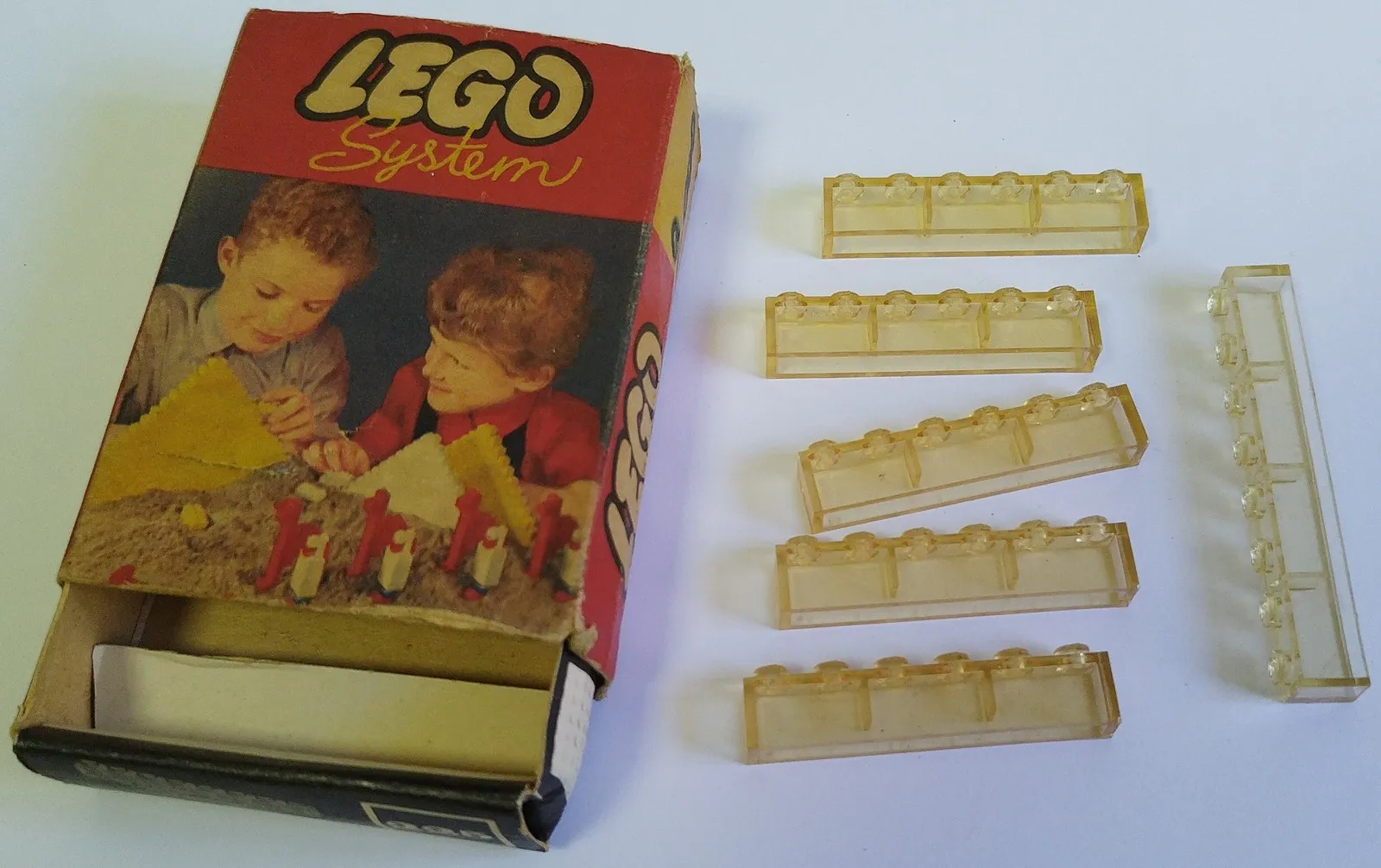 Lego System 225 Clear Bricks Matchbox Incomplete 1958
