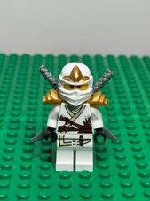 LEGO NINJAGO Zane ZX Minifigure njo0031 2012 Armor w/ 2 Swords