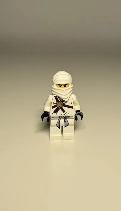 LEGO Ninjago Zane Minifigure The Golden Weapons White Ninja njo001