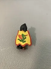 LEGO Yellow Minifigure Cape Cloth Dragon Round Lobes Castle Dragon + Figure