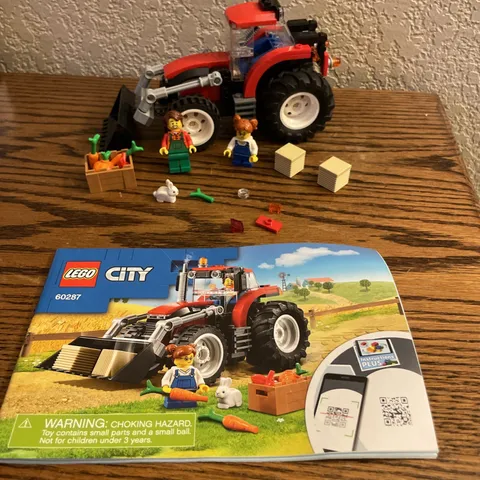 LEGO City Tractor 60287 100% complete With Manual And Minifigs