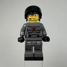 LEGO - sp094 - Space Police 3 Officer 1 - Minifigure - In Set 5969