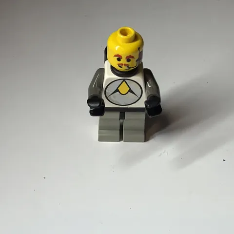 Lego Exploriens Chief Minifigure Space 6958 6982 6815 sp009 Retired (16)