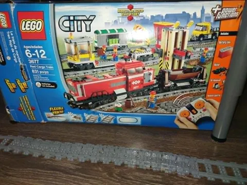 LEGO CITY: Red Cargo Train (3677) with box and instructions plus extra track