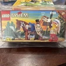 Retired LEGO Western: Tribal Chief (6709)