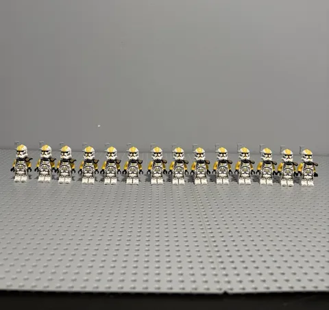 LEGO Star Wars 327th Star Corps Clone trooper minifigure lot of 14