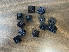 LEGO Parts: 10247 Lot of 12 Plate 2 x 2 with Pin Hole - Full Cross Support