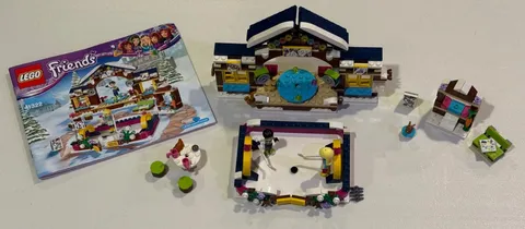 LEGO Friends 41322 Snow Resort Ice Rink COMPLETE w/ Minifigs & Manual