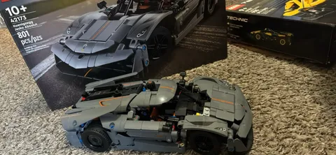LEGO Technic Koenigsegg Jesko Absolut 42173 801pcs Complete Set Box