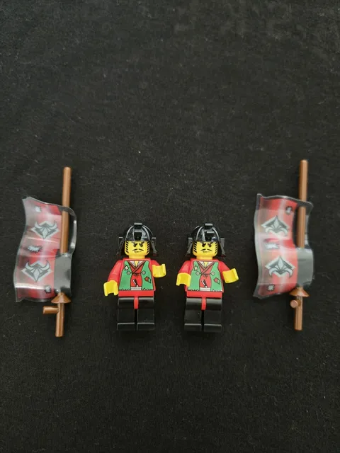 Lego Ninja Castle Robber Minifigure Lot Of 2 Used With Accessories