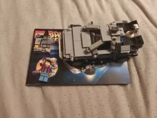 LEGO Ideas: The DeLorean Time Machine (21103)
