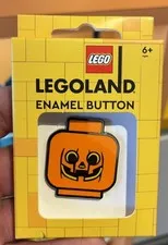 2026 Legoland California Enamel Button LEGO Minifigure Pumpkin Man Halloween New