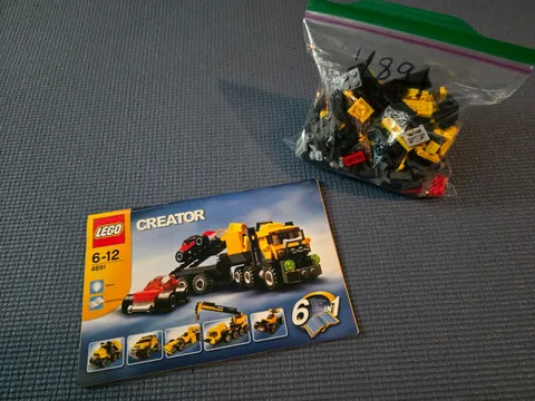 LEGO Creator Traffic Highway Haulers (4891) 100% Complete Parts w Instructions