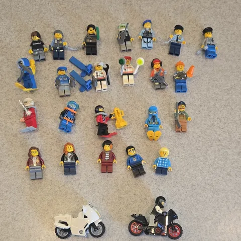 LEGO Minifigure Lot w/ Police & Construction Figures, Motorcycle, Accessories