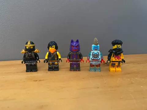 LEGO Ninjago Minifigure Lot Cole Wolf Warrior Dragonian Arin