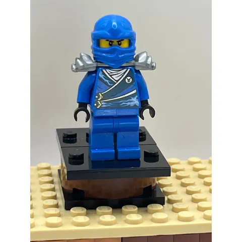 LEGO Ninjago Jay Minifigure Blue Ninja with Silver Armor njo0162