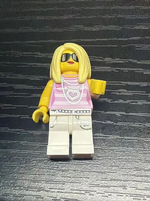 Lego City Minifigures Series 10 Trendsetter Col158