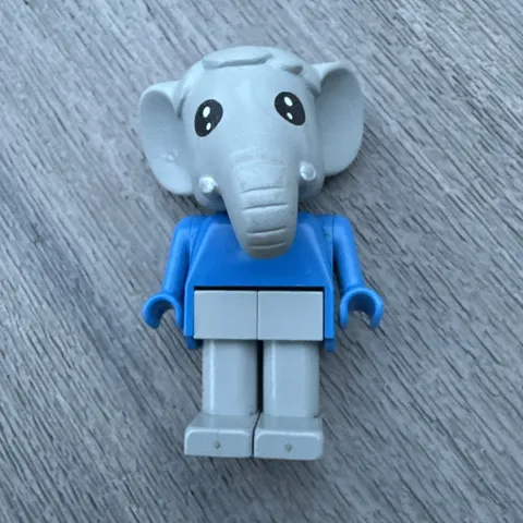 LEGO Ernie Elephant Minifigure - Vintage FABULAND Minifigure