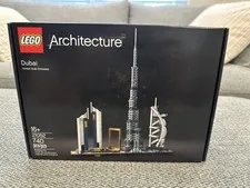 Lego Architecture Dubai Set new and Sealed 21052 retired 