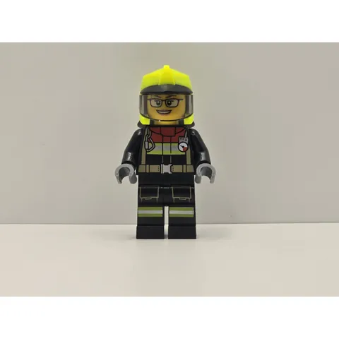 LEGO City Female Firefighter Minifigure cty1544 New Fire Rescue Hero