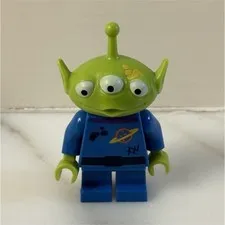 LEGO Toy Story Alien Minifigure Dirt / Yellow Splotch
