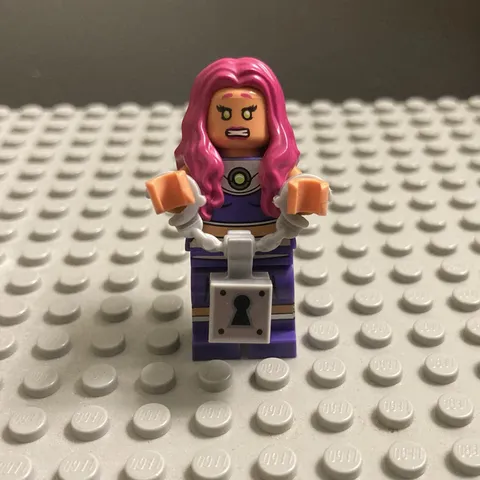 LEGO Superheroes Starfire Minifigure From Jokerland Set 76086