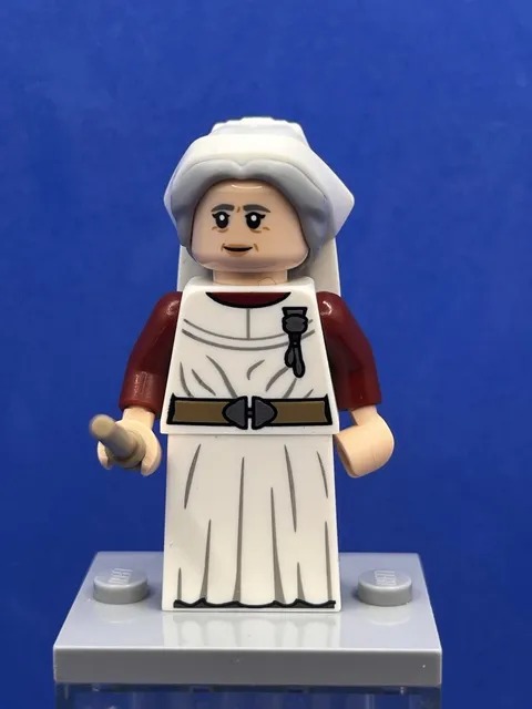 Madam Poppy Pomfrey hp325 - LEGO Harry Potter Used Minifigure