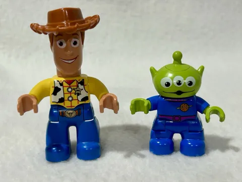 Lego Duplo DISNEY TOY STORY ALIEN MARTIAN & WOODY SET