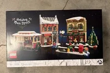 LEGO Icons Sets: 10308 Holiday Main Street NEW  Chrsitmas village retired