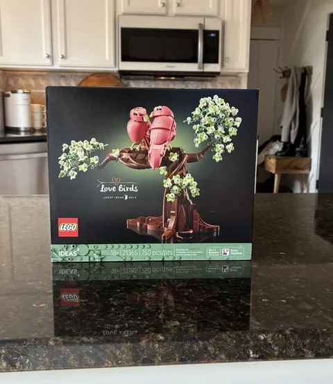 LEGO Ideas Love Birds 21365 NEW