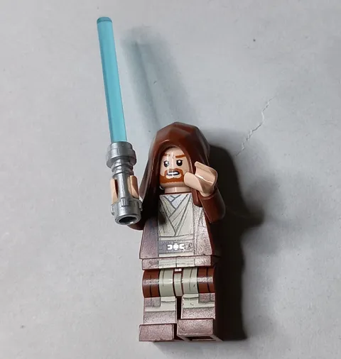 LEGO Star Wars Obi-Wan Kenobi Minifigure with Blue Lightsaber