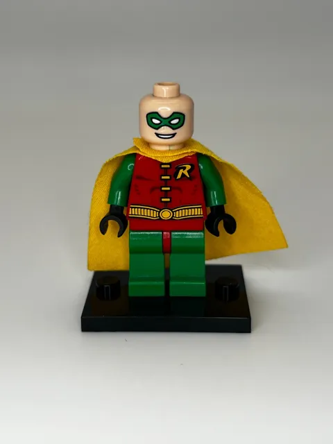 LEGO Super Heroes: Batman I: Robin - 2006: The Batcave (7783 / bat009) [NO HAIR]