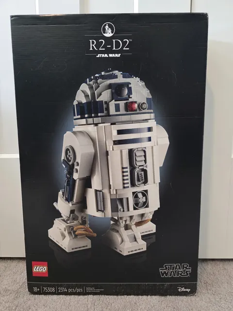 Lego Stars Wara R2-D2 (75308) Retired. New Sealed Bags