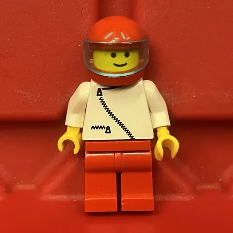 Lego Glory Glider Minifigure 1560 Figure Racer Pre Owned Vintage 1990s
