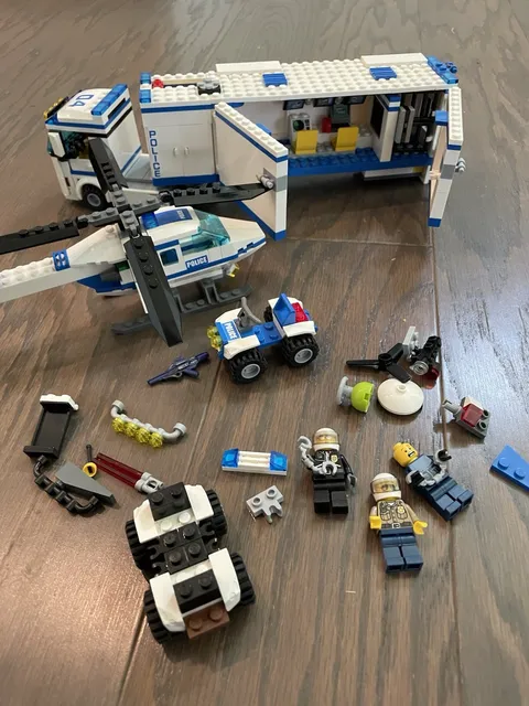 Lego Police Sets 60044 Mobile Police Unit & 7741 Helicopter ATV Plus Incomplete