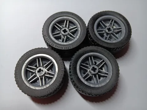 LEGO LOT 4 WHEELS SOLID TIRES 43.2 X 22ZR FLAT SILVER RIMS 30X14