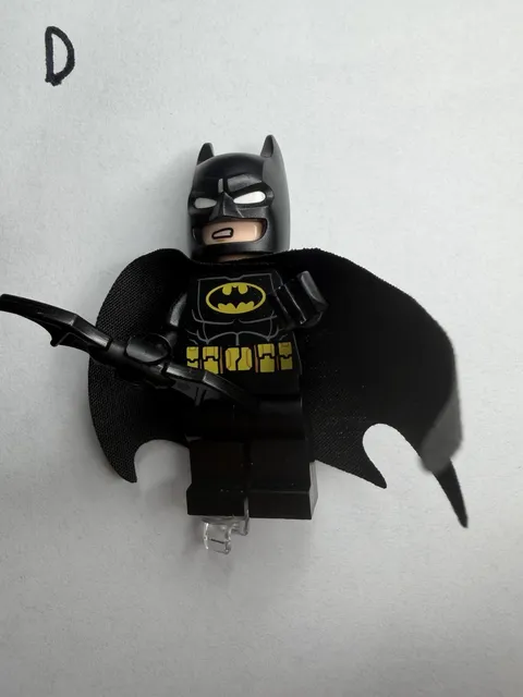 LEGO DC Batman Minifig from Arkham Asylum 76300, NEW