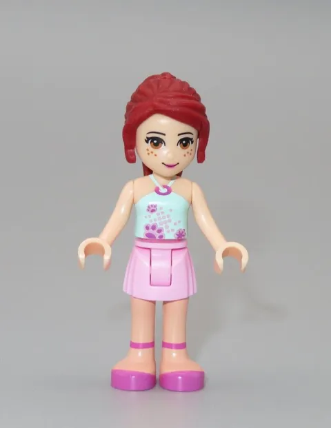 LEGO Friends Mia red hair pink skirt  minifigures 3939