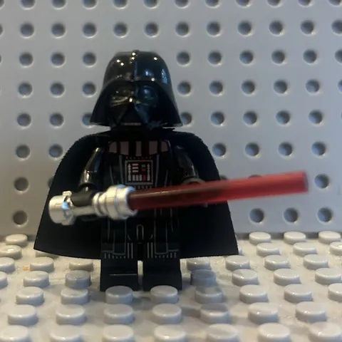 LEGO Star Wars Darth Vader Minifigure w/Cape & Red Lightsaber - NEW Condition